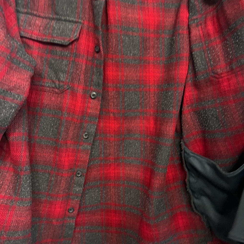 Orvis Men’s Thick Heavy Red and Gray Plaid Flannel Button Down‎ Shirt Sz M - Picture 6 of 9
